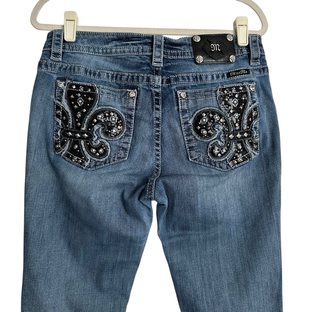 MISS ME Mid Rise Bootcut Jeans 31 Fleur De Lis‎ Pockets Y2K Western Glam Denim - Picture 2 of 16